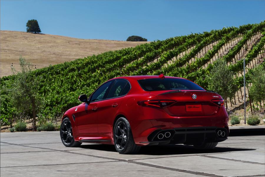  Alfa Romeo Giulia Quadrifoglio (952) 2016 года  (NA) (фото 67 из 86)